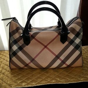 Burberry chester nova boston bag